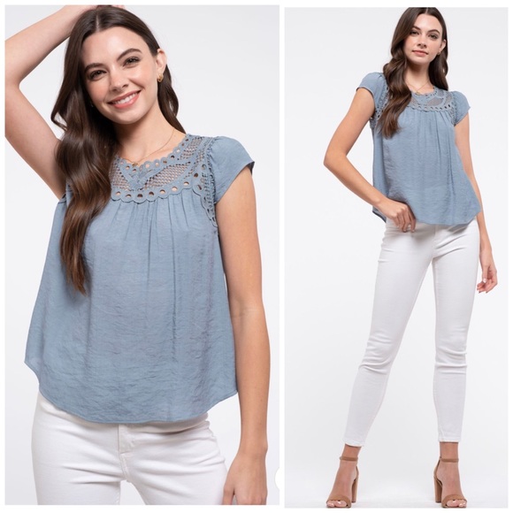 🆕LACE PATCH YOKE WOVEN TOP - Picture 4 of 5